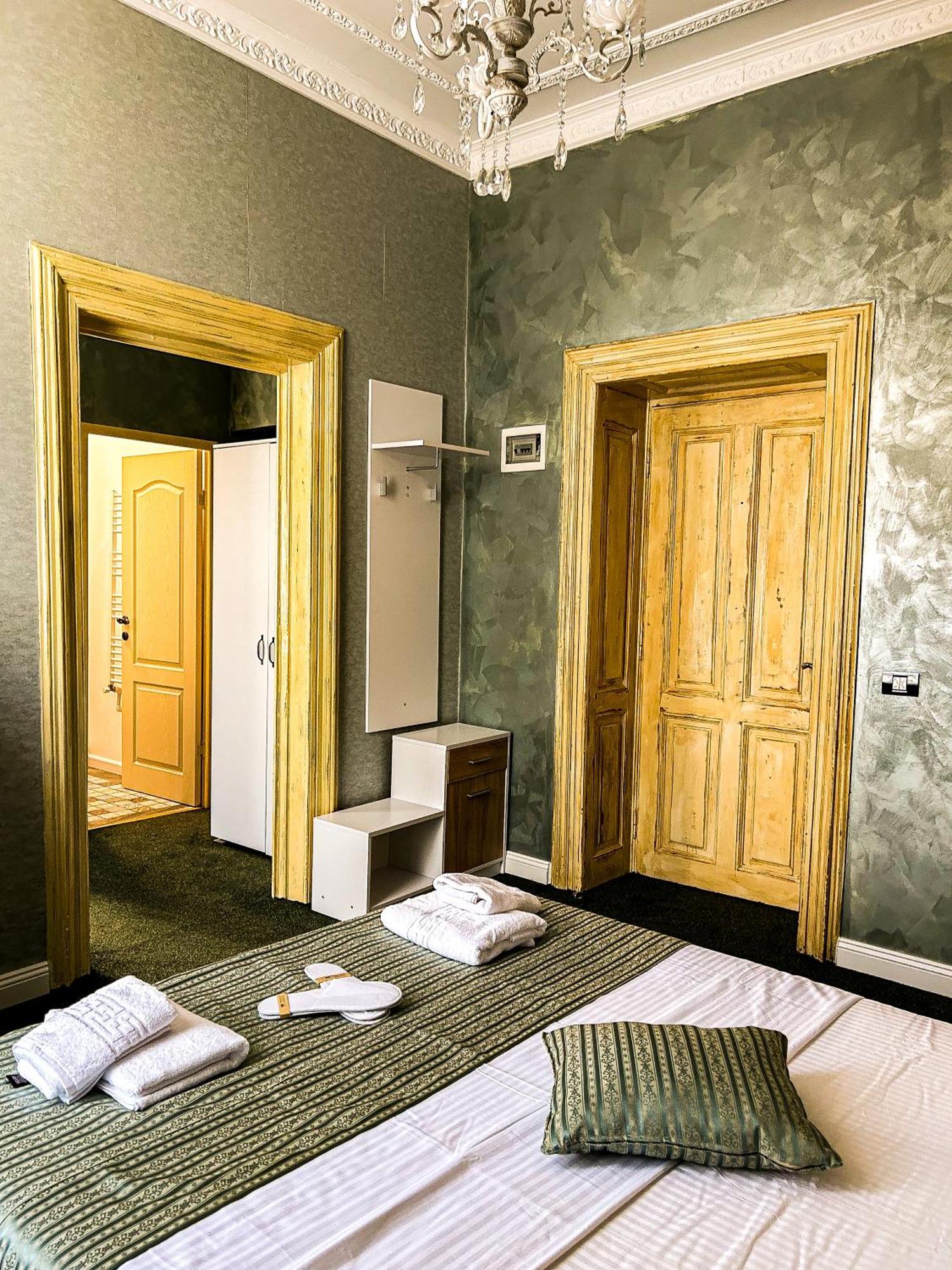 Hotel Boutique Casa Vermont Букурещ Екстериор снимка