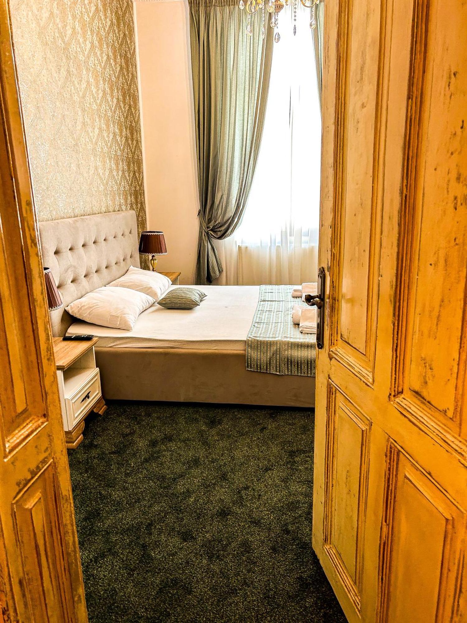 Hotel Boutique Casa Vermont Букурещ Екстериор снимка