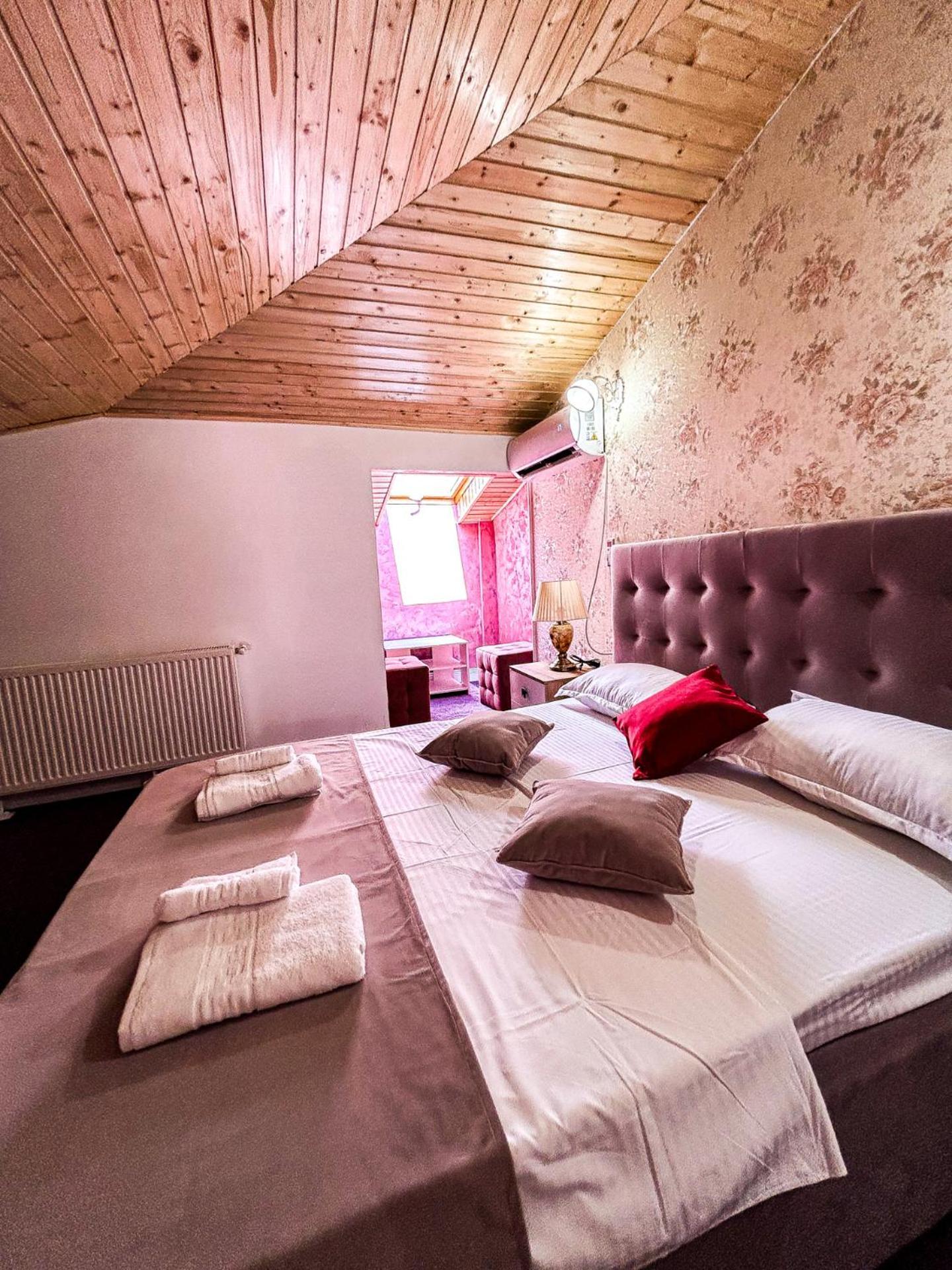 Hotel Boutique Casa Vermont Букурещ Екстериор снимка