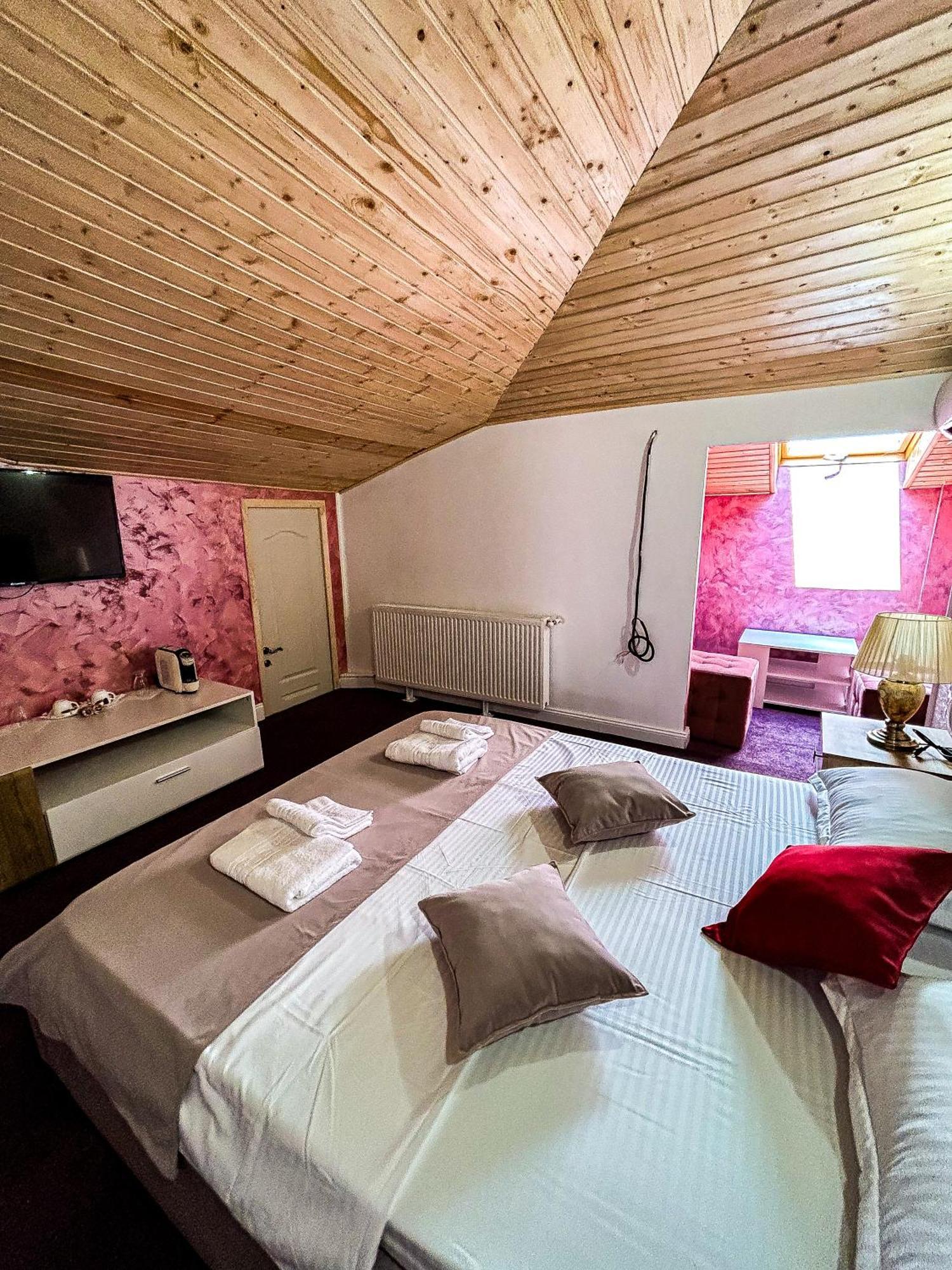 Hotel Boutique Casa Vermont Букурещ Екстериор снимка